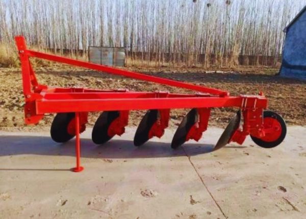 A Murshid Farm Industries Implement Disc Plough with 4 discs in operation.
