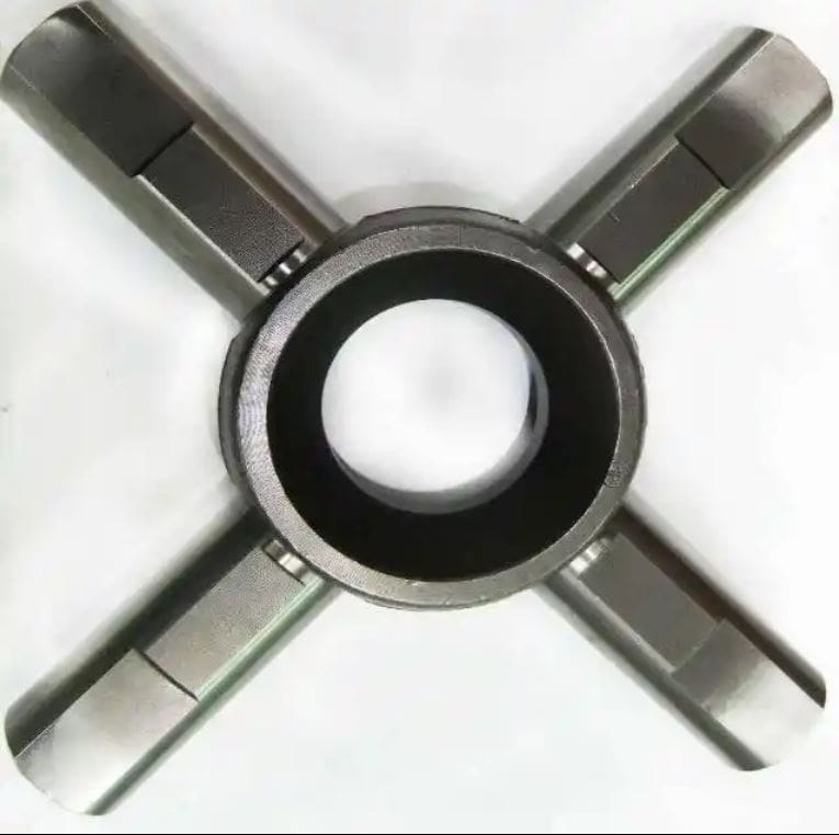 Premium Quality Joint Diff Cross – For Massey Ferguson Tractors OEM Part No. 12746135 MF Tractor Parts MF 375, 385 - Image 2