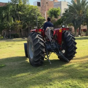 Heavy Duty Massey Ferguson tractor MF 385 2WD 85 HP with Disc Plough Attachment for Ploughing & Cultivation