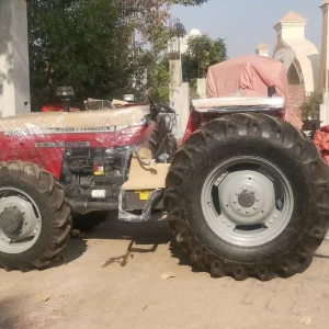 Fuel Efficient Massey Ferguson tractor MF 385 4WD 85 HP with Farm Implement Compatibility for Nigerian Farms