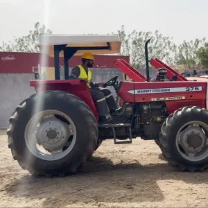 Durable Massey Ferguson MF 375 4WD 75 HP tractor with Trailer Hook for African Market