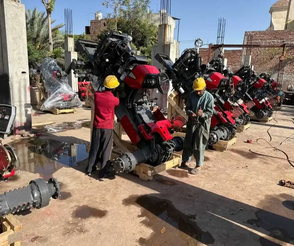 Massey Ferguson 375 dealer in Kenya with quick response steering system, trusted export model from Pakistan - Image 5