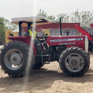 Reliable Massey Ferguson MF 375 4WD 75 HP tractor with Hydraulic Steering for Cultivation