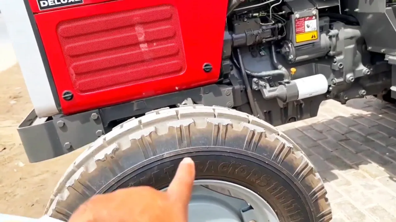 Millat MF 385 Deluxe – 2WD 85HP Massey Ferguson Tractor - Image 3