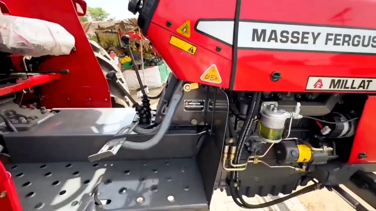 Millat MF 385 Deluxe – 2WD 85HP Massey Ferguson Tractor - Image 4