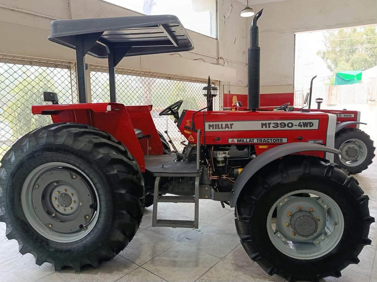 Millat MT390 4WD Deluxe four-wheel-drive tractor
